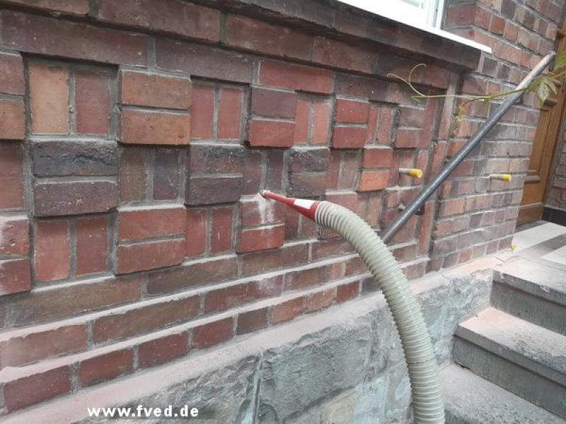 Nachträgliche Kerndämmung klassisch