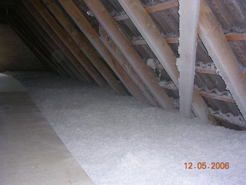 obere Geschoßdecke, offen aufgeblasen, mit Laufsteg